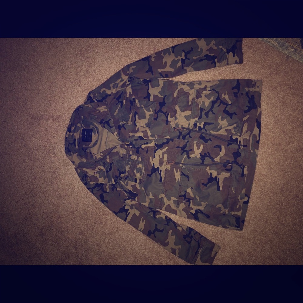 Love tree camo jacket
